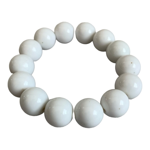 Women’s Bracelet White Beads Single Strand Bracelet Elastic Wristband Bracelet - Picture 2 of 3